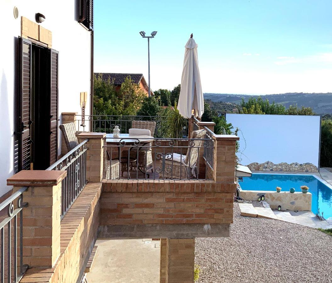 La Vigna Di Ranco Agriturismo Paglieta Exterior foto
